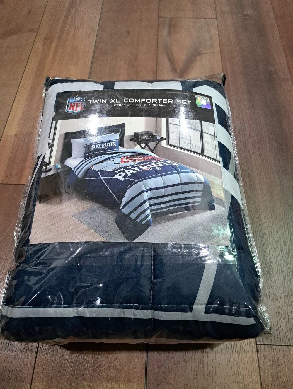 New England Patriots Twin XL Comforter Set - Multicolor 2 Pc Bedding